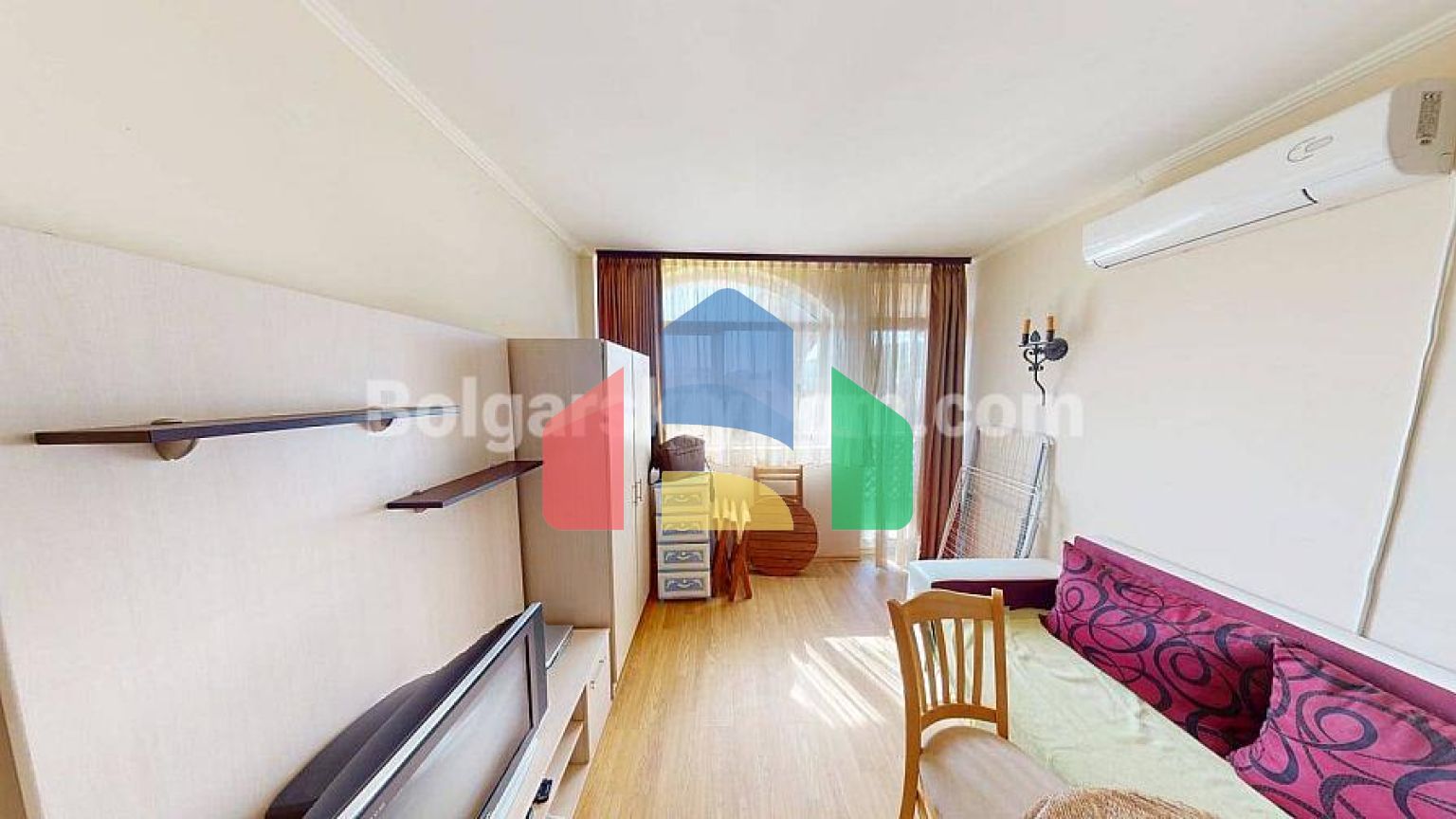 Двухкомнатная квартира в Атриум Бич