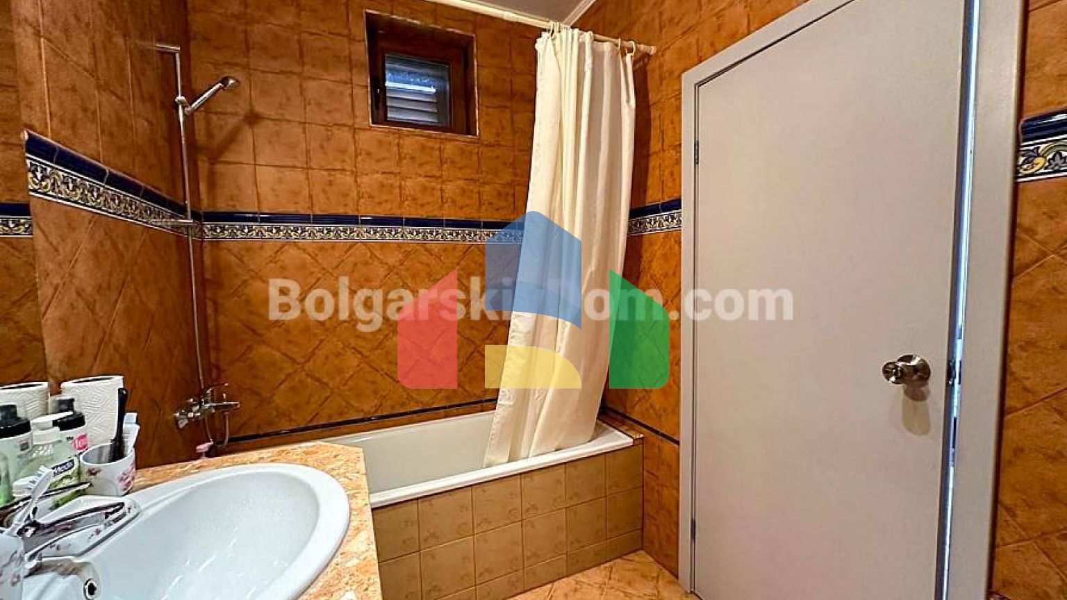 Четырехкомнатная вилла в Вилла Романа