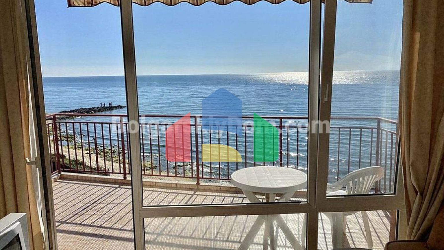 Двухкомнатная квартира в Привилидж Форт Бич