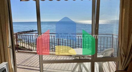 Двухкомнатная квартира в Привилидж Форт Бич