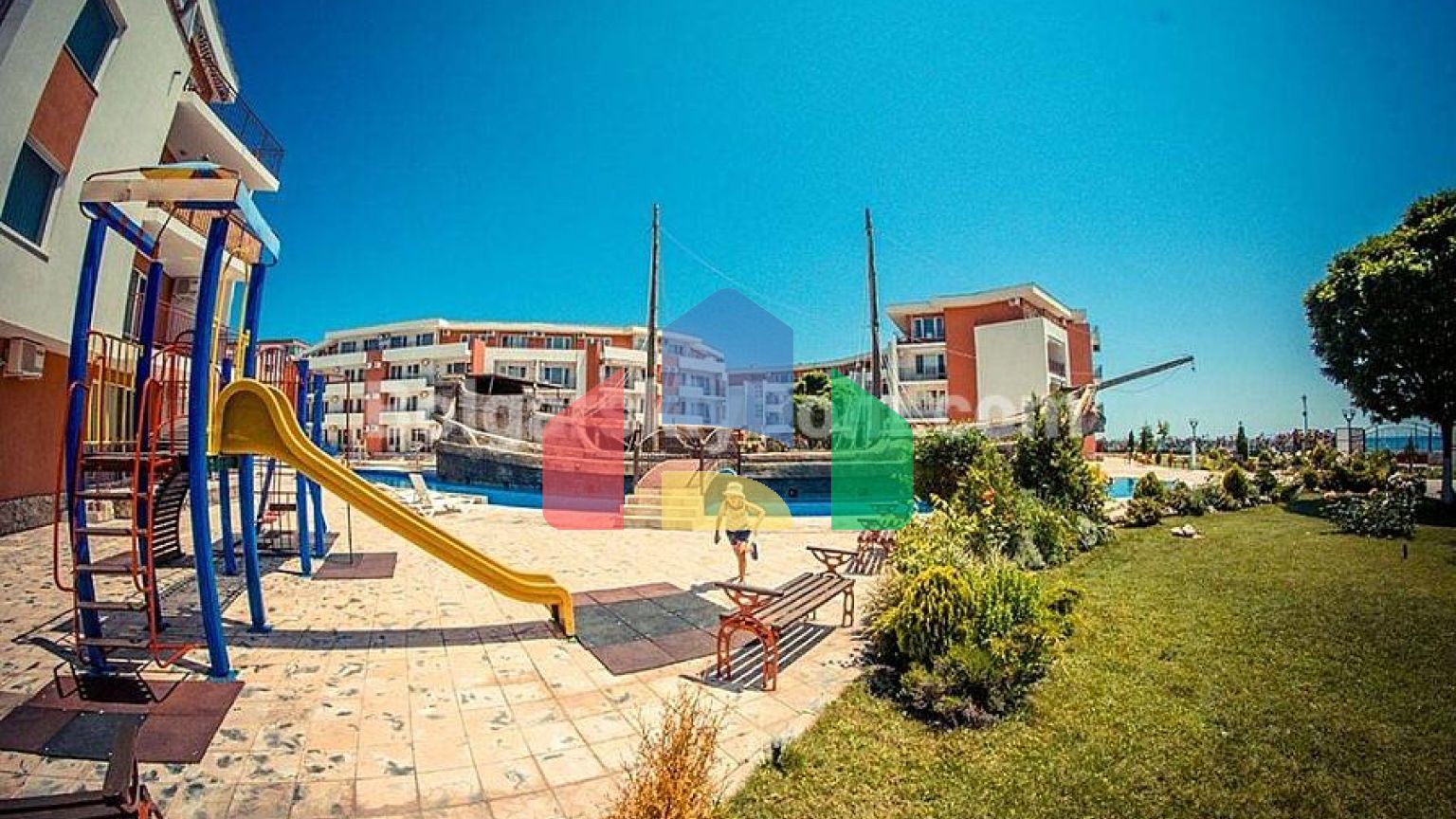 Двухкомнатная квартира в Привилидж Форт Бич