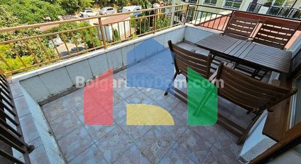 Трехкомнатная квартира в Мессамбрия Форт Бич