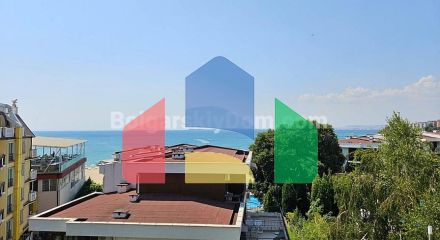 Трехкомнатная квартира в Мессамбрия Форт Бич