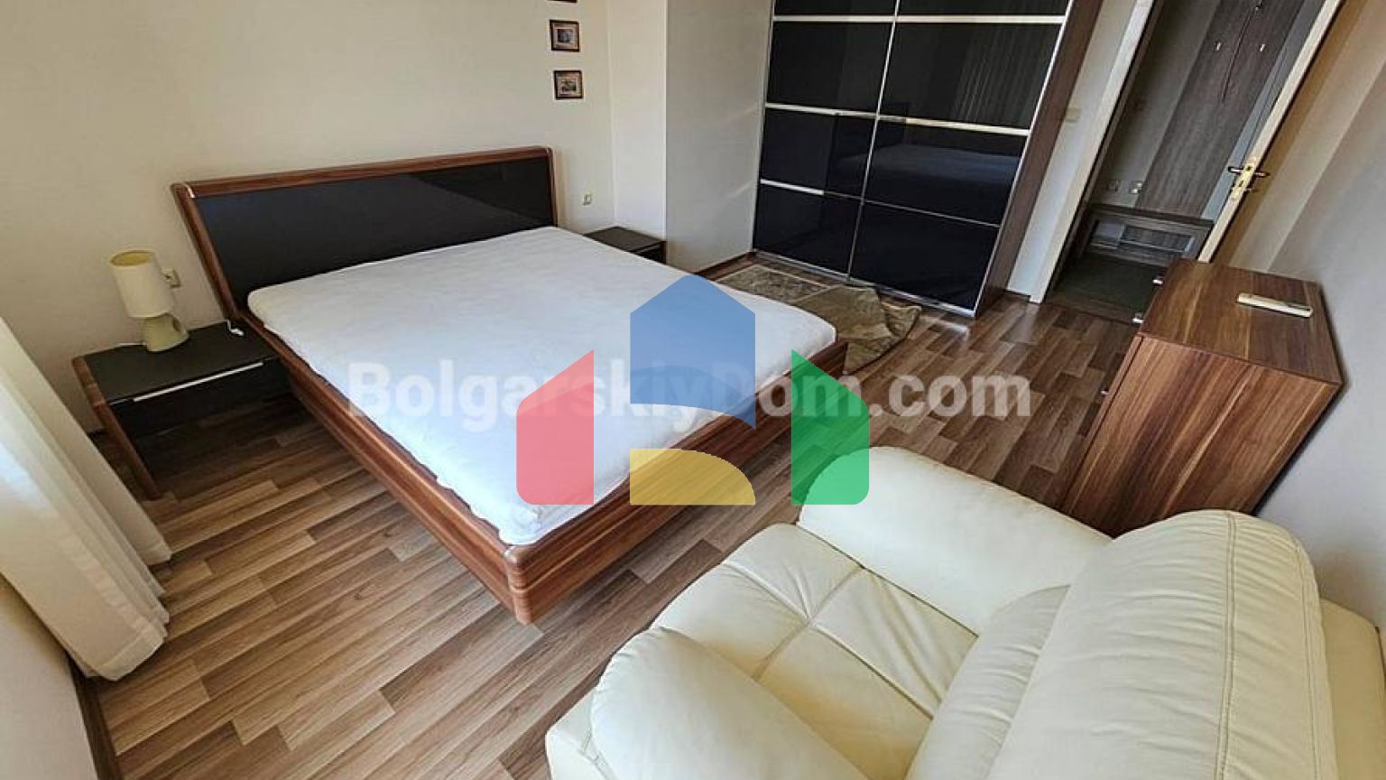 Трехкомнатная квартира в Мессамбрия Форт Бич