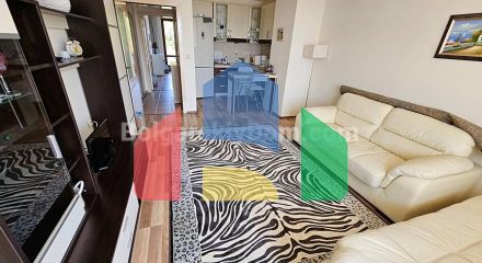 Трехкомнатная квартира в Мессамбрия Форт Бич