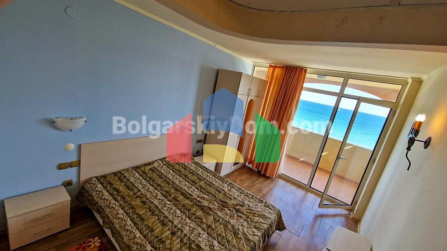 Двокімнатна квартира в Атріум Біч