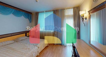 One-bedroom apartment in Atrium