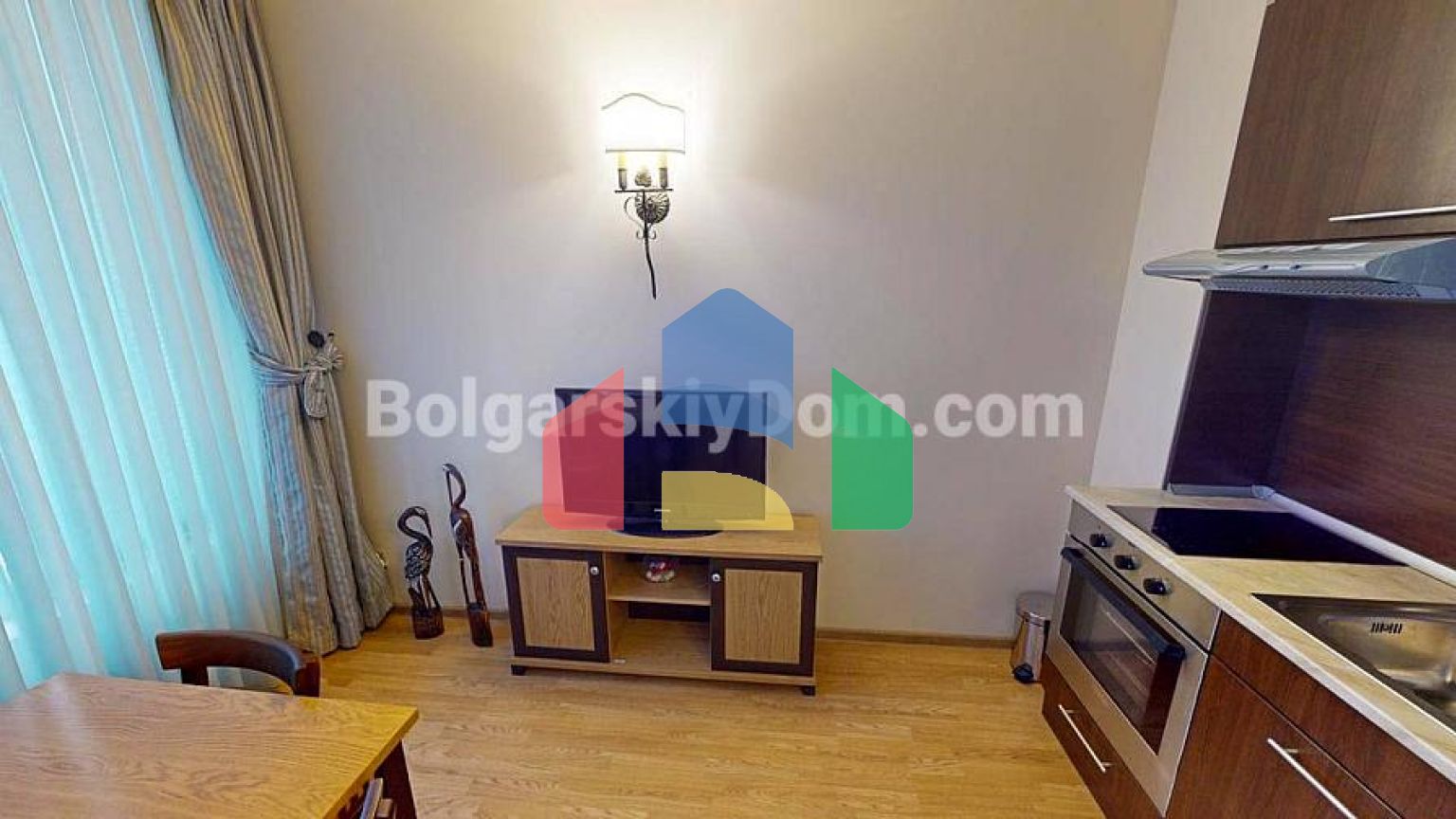 Двокімнатна квартира в Атріум