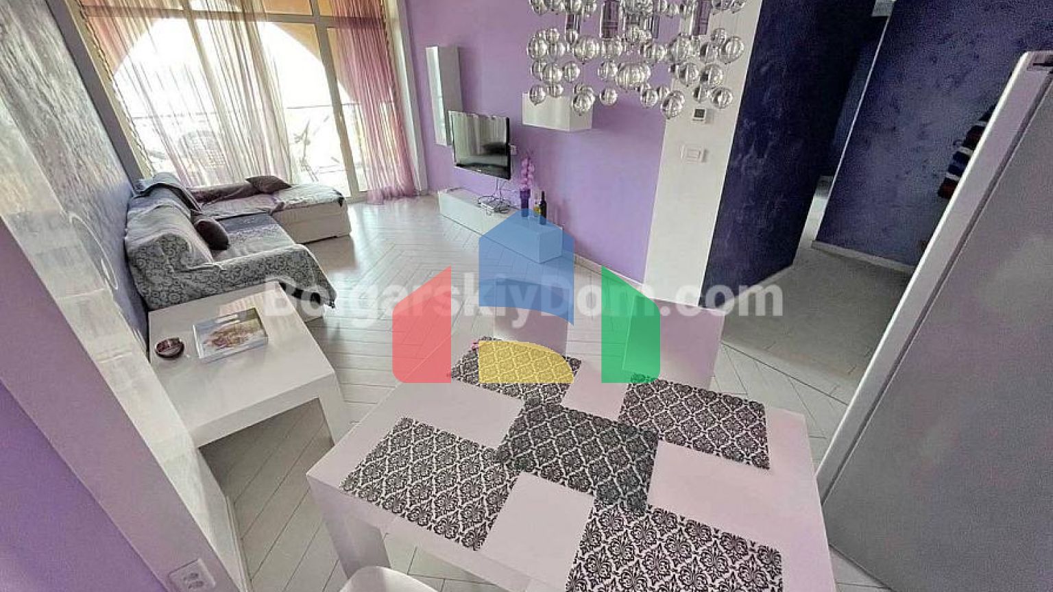 Трехкомнатная квартира в Атриум