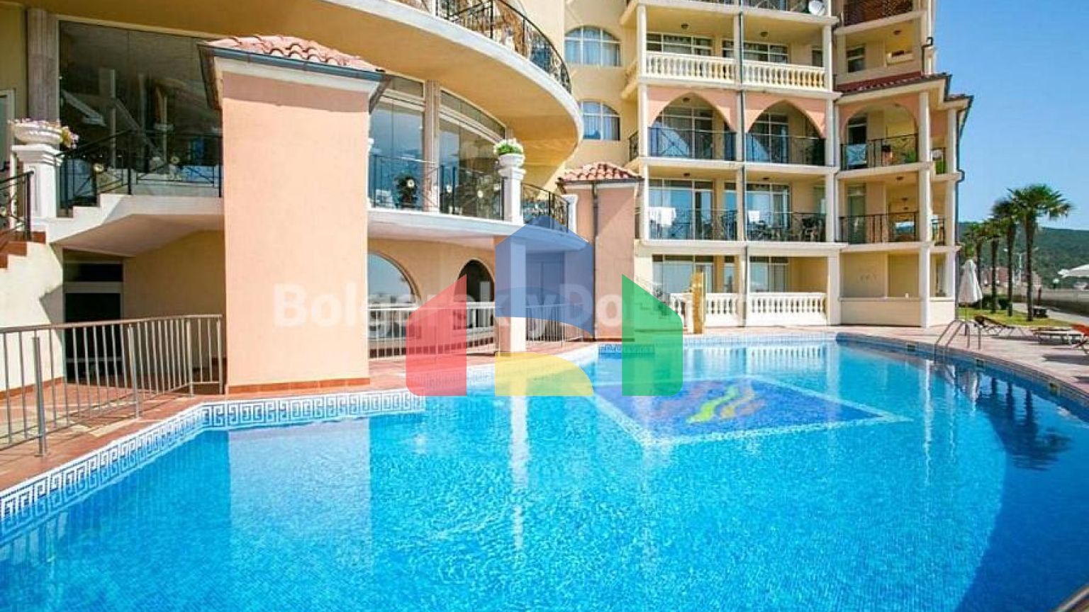 Трехкомнатная квартира в Атриум