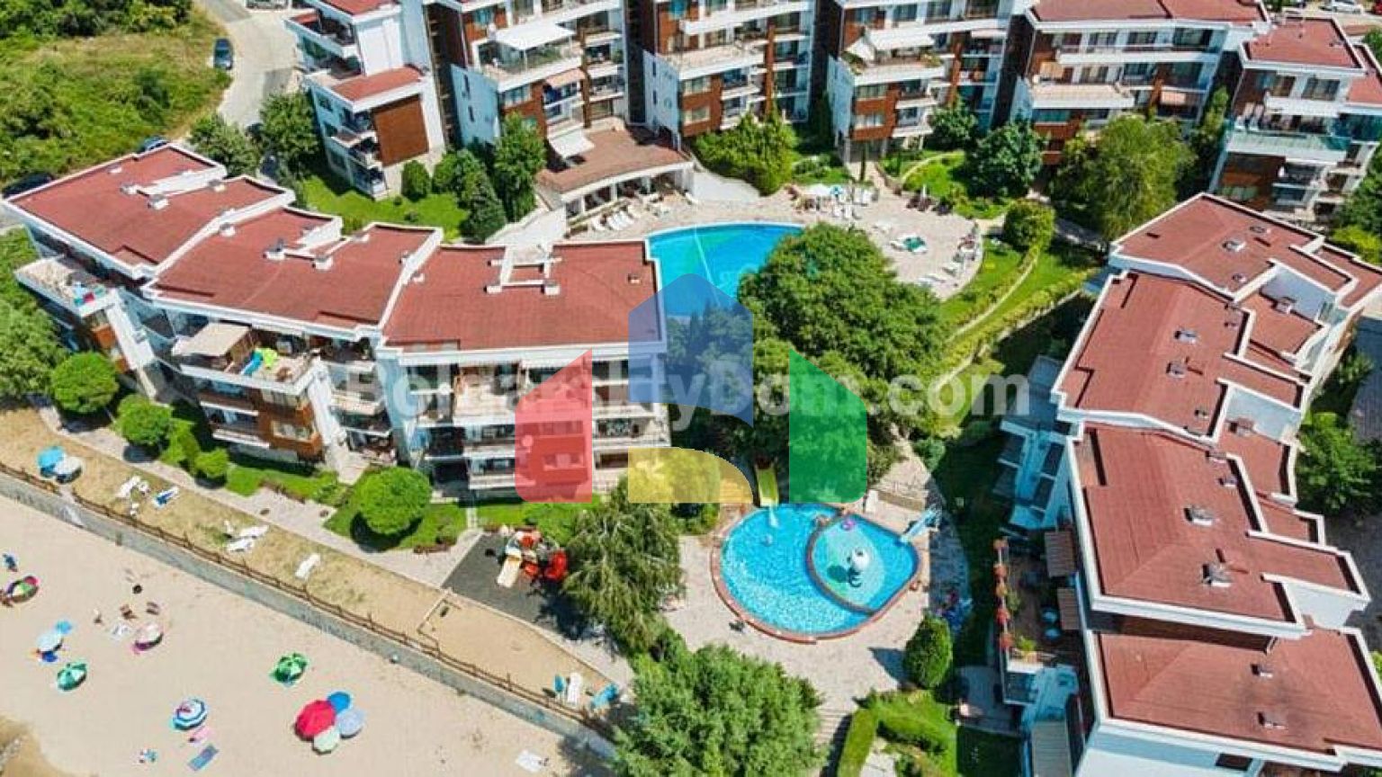 Трехкомнатная квартира в Мессамбрия Форт