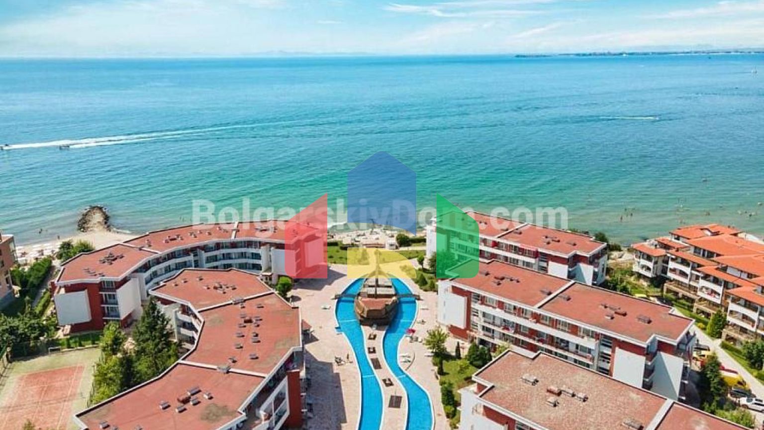 Двухкомнатная квартира в Привилидж Форт Бич