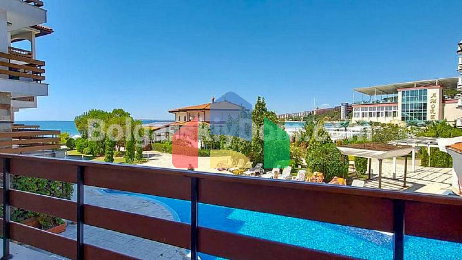 Трехкомнатная квартира в Робинзон Бич