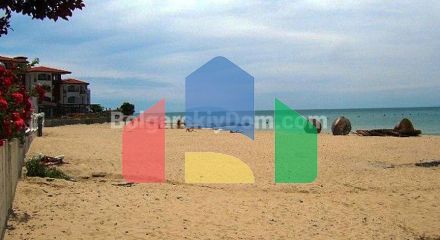 Трикімнатна квартира в Мессамбрія Форт Біч