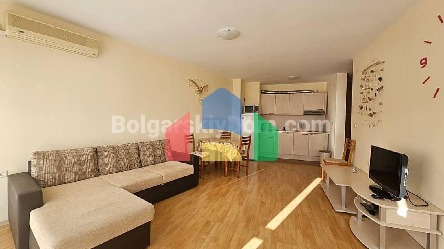 Двокімнатна квартира в Привілідж Форт Біч