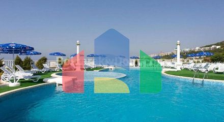 Двокімнатна квартира в Таліана Біч