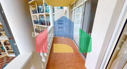 Трикімнатна квартира в атріум