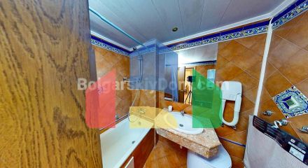 Трикімнатна квартира в атріум