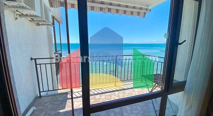 Двокімнатна квартира в Мессамбрія Форт