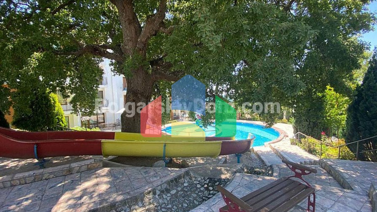 Двокімнатна квартира в Мессамбрія Форт