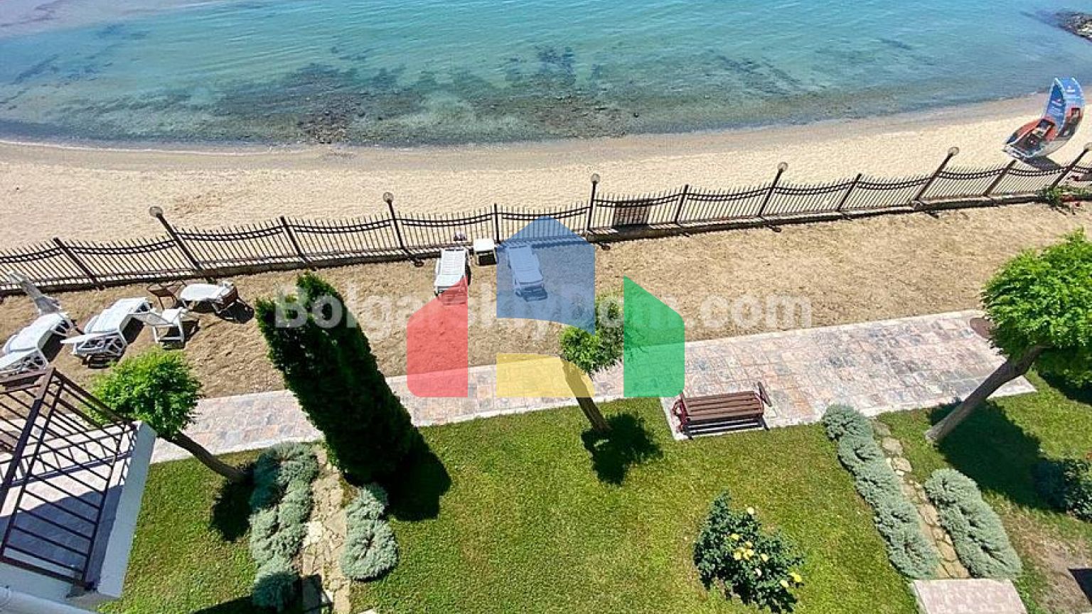 Двокімнатна квартира в Мессамбрія Форт