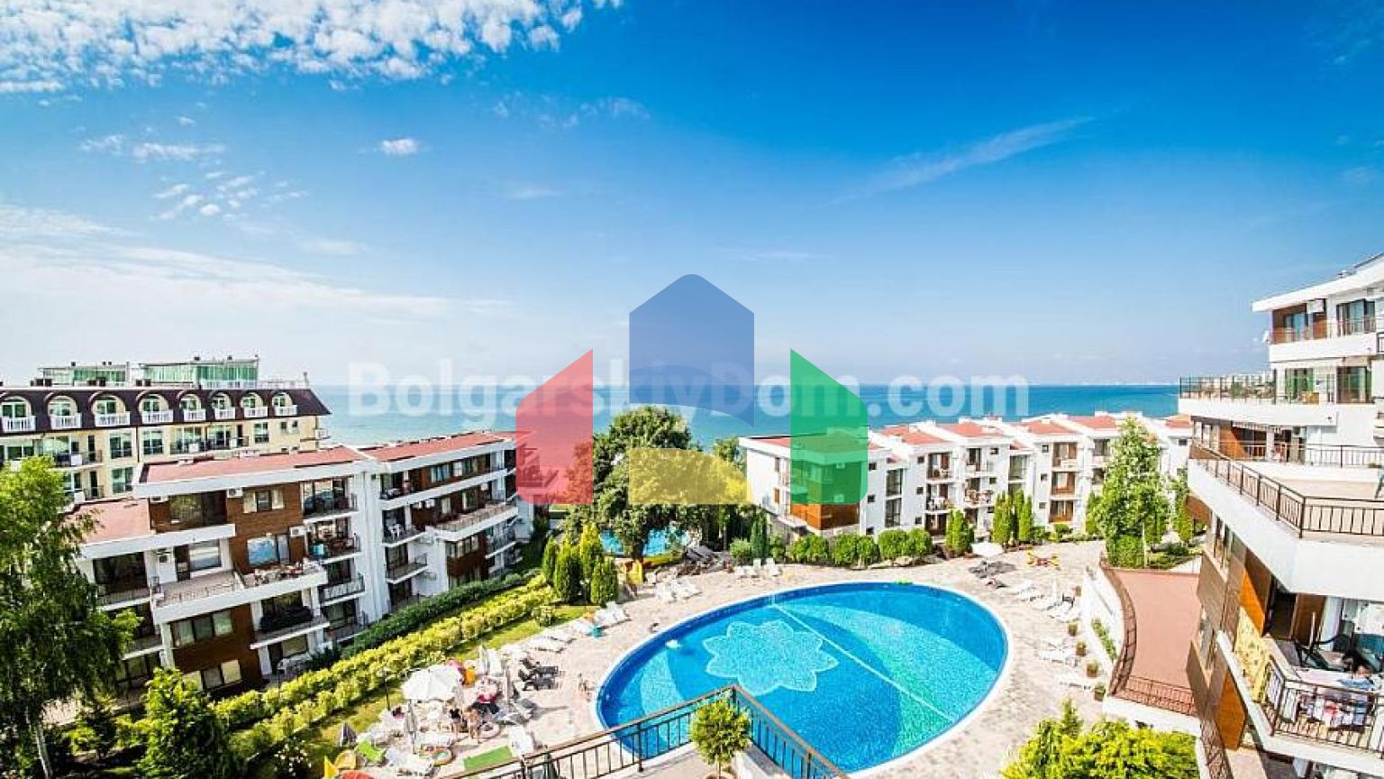 Трикімнатна квартира в Мессамбрія Форт Біч