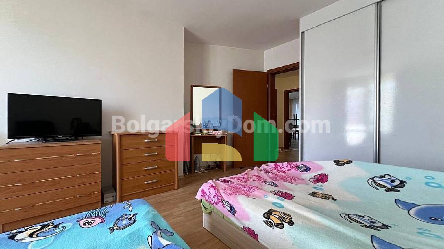 Трикімнатна квартира в Привілідж Форт Біч