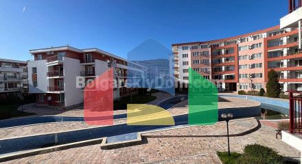 Трикімнатна квартира в Привілідж Форт Біч