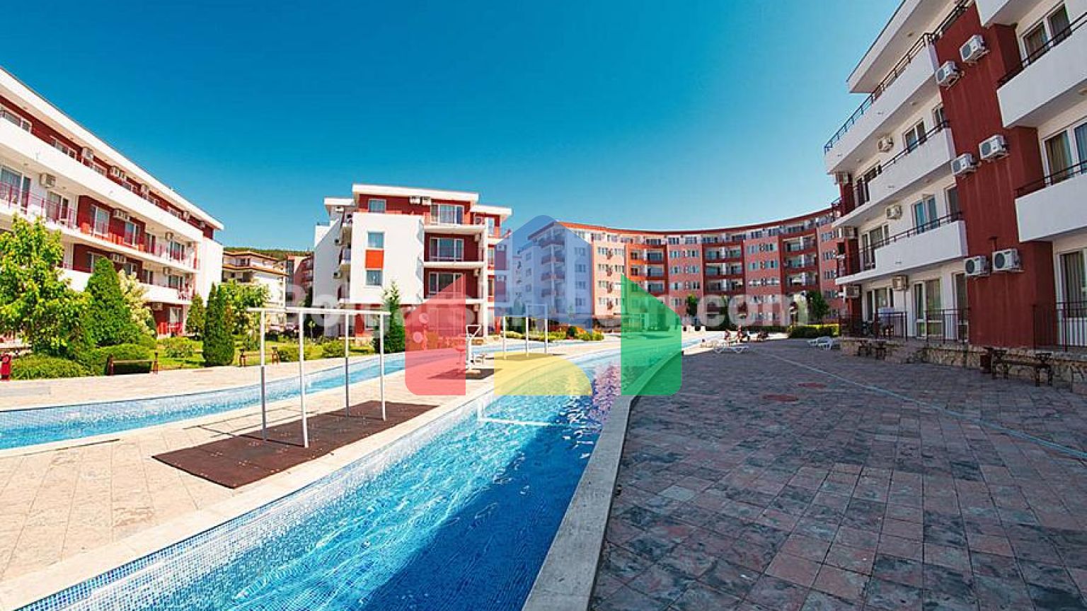 Трикімнатна квартира в Привілідж Форт Біч