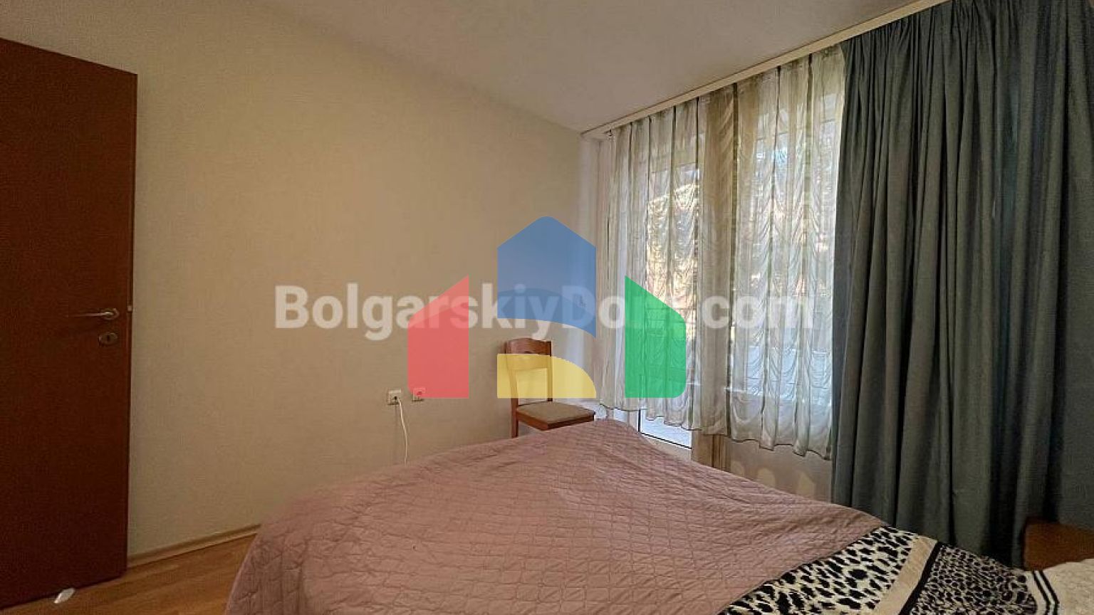 Трикімнатна квартира в Привілідж Форт Біч