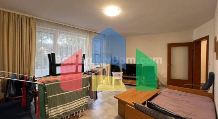 Трикімнатна квартира в Привілідж Форт Біч