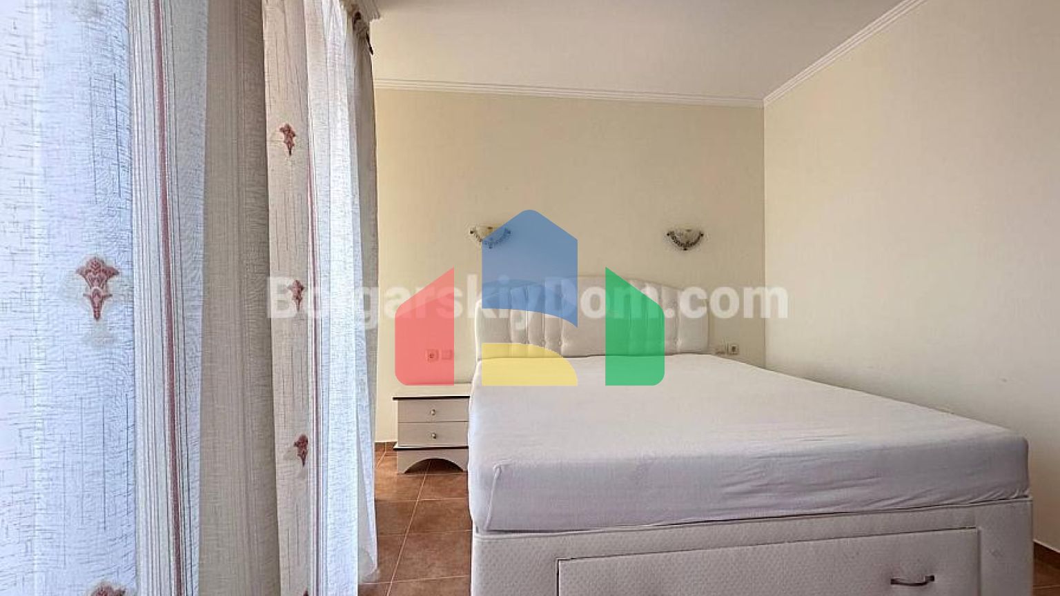 Двоповерхова вілла в Вілла Романа