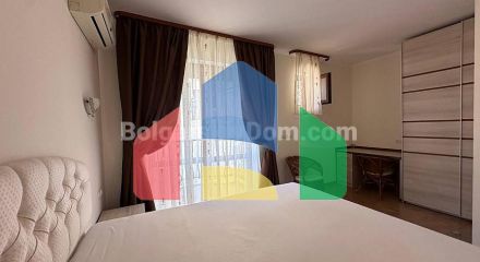 Двоповерхова вілла в Вілла Романа