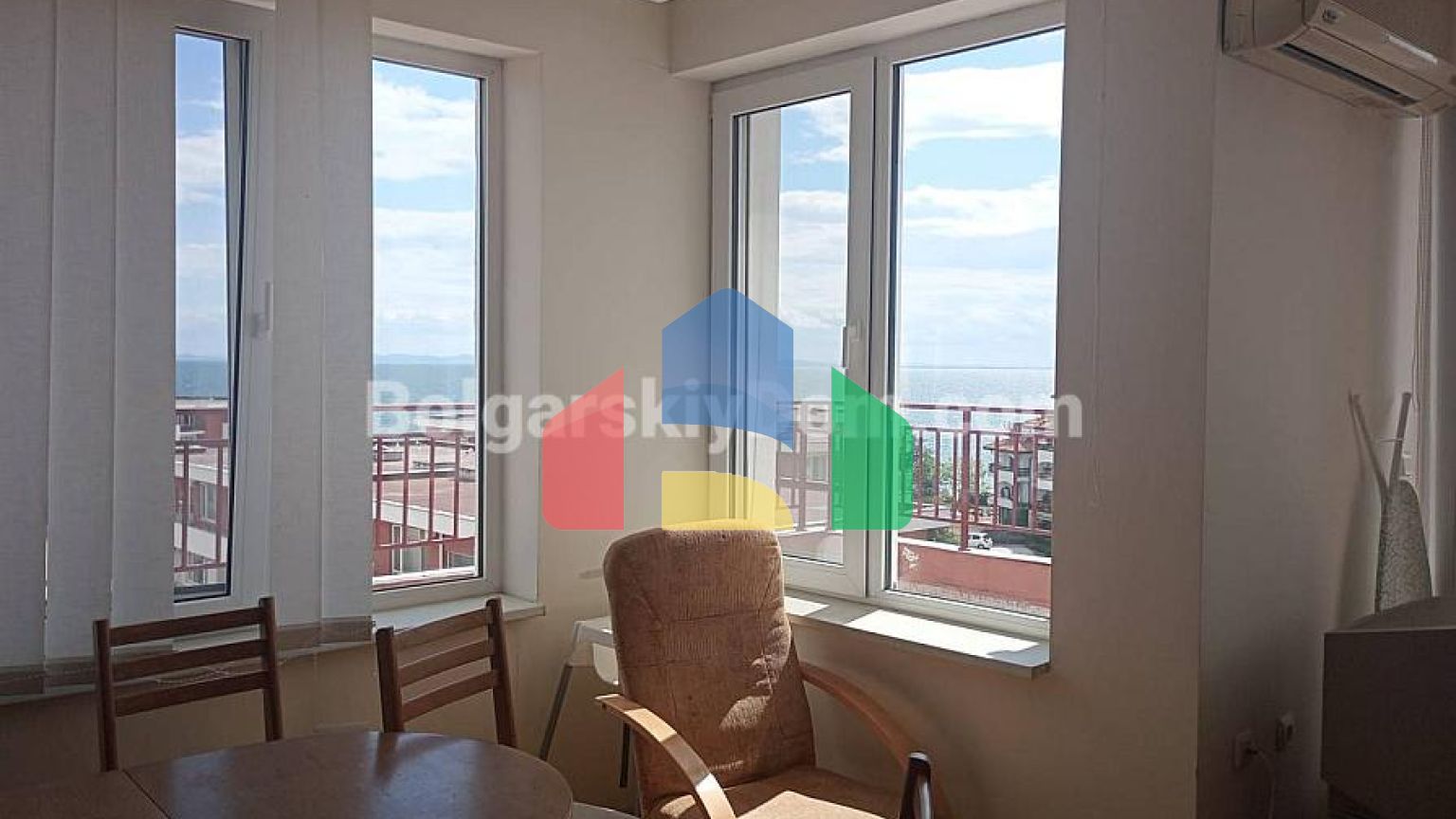 Трикімнатна квартира в Привілідж Форт