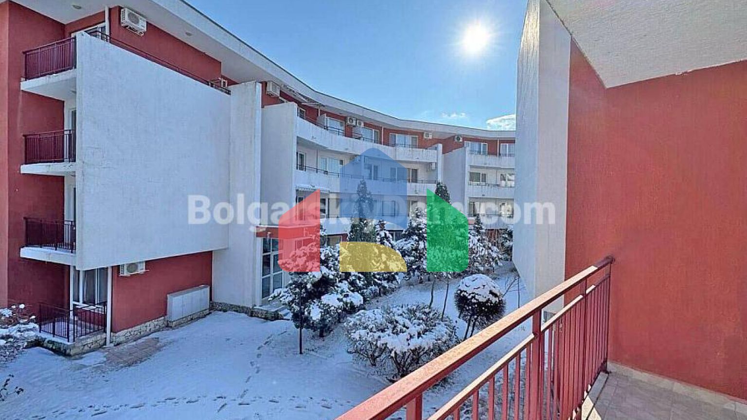 Двухкомнатная квартира в Привилидж Форт