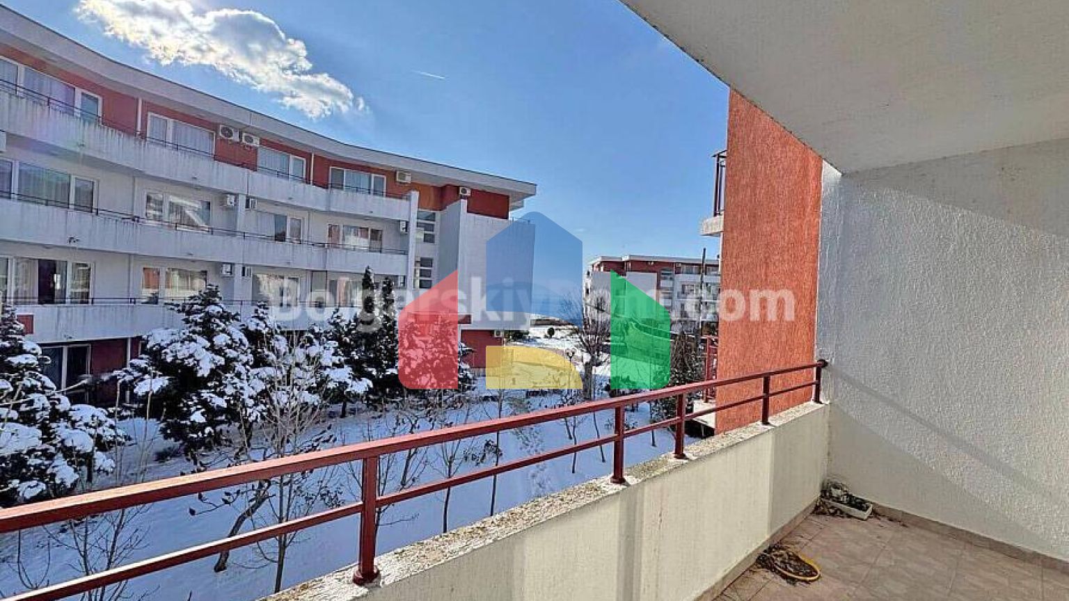 Двухкомнатная квартира в Привилидж Форт