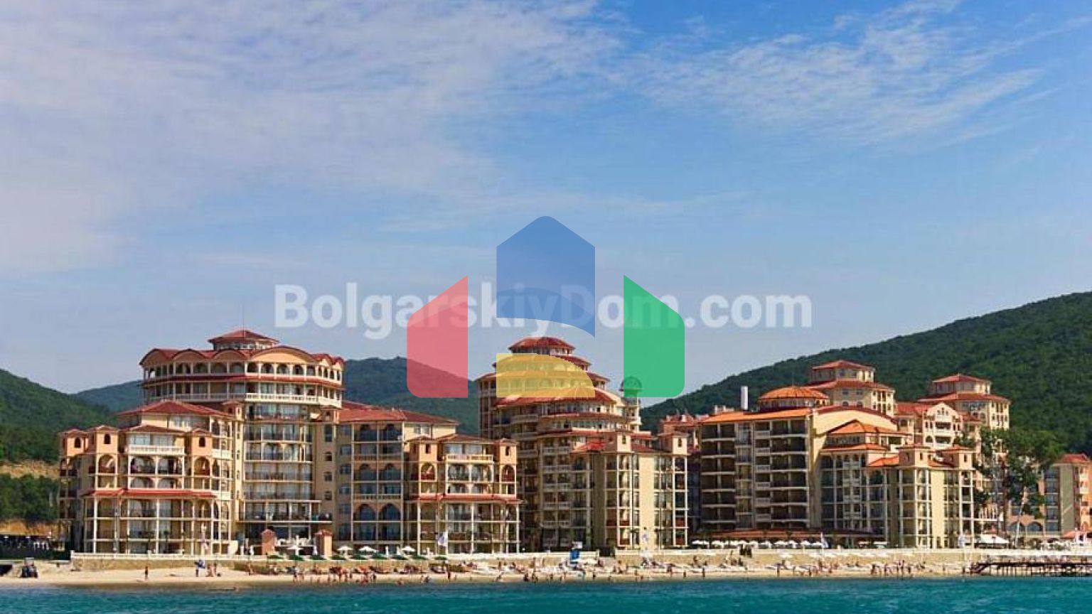 Двухкомнатная квартира в Атриум Бич