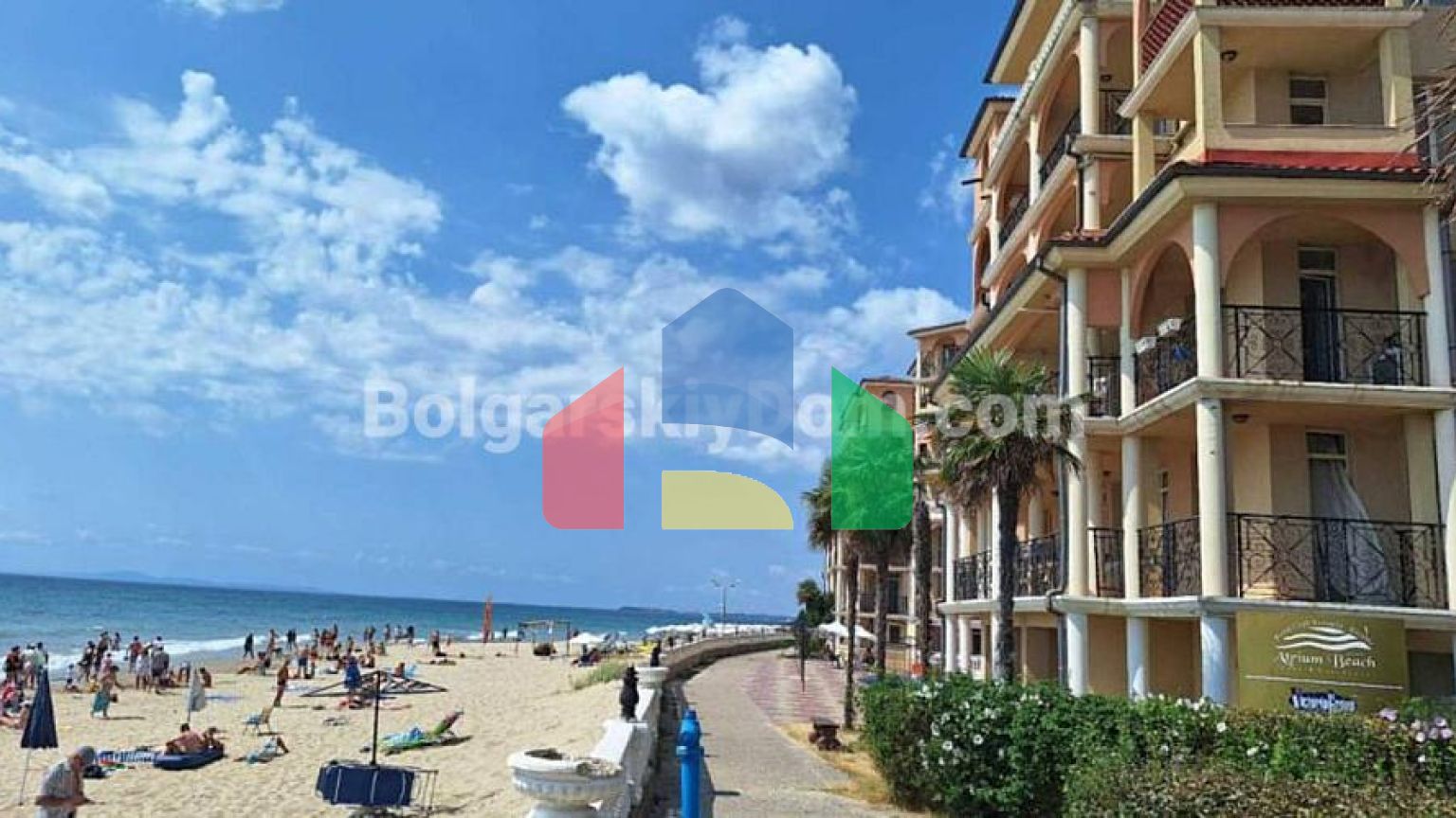 Двухкомнатная квартира в Атриум Бич