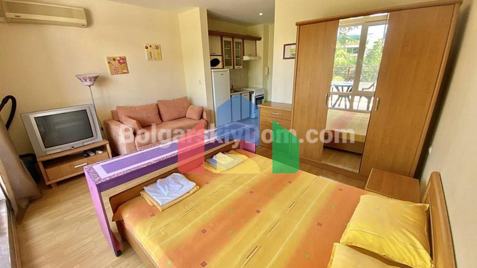 Квартира-студия в Привилидж Форт Бич