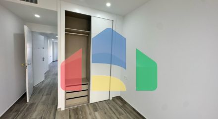 ПЕНТХАУС с тремя спальнями в центре Аликанте