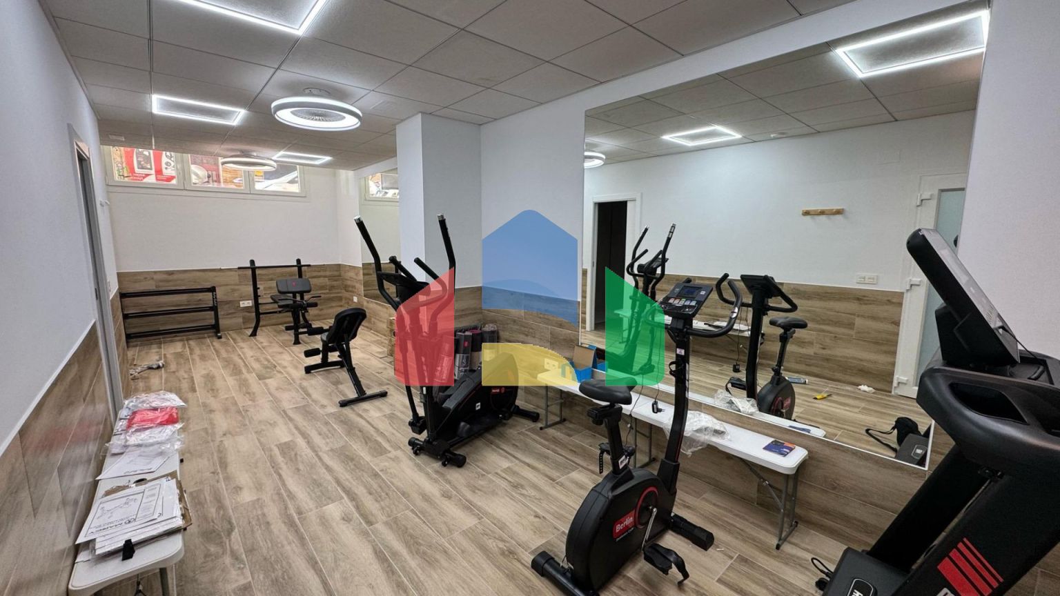 ПЕНТХАУС с тремя спальнями в центре Аликанте