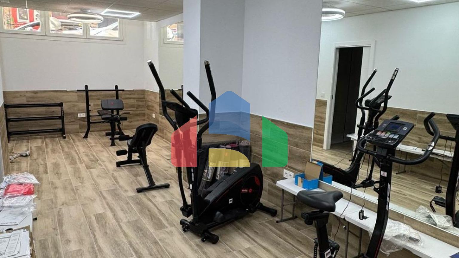 ПЕНТХАУС с тремя спальнями в центре Аликанте