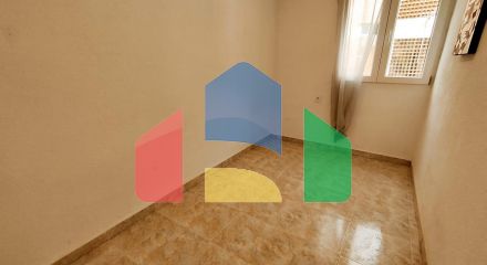 Просторная квартира для ремонта в Аликанте — Район Вирхен-дель-Ремедио