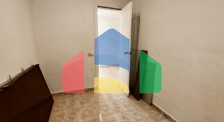 Просторная квартира для ремонта в Аликанте — Район Вирхен-дель-Ремедио