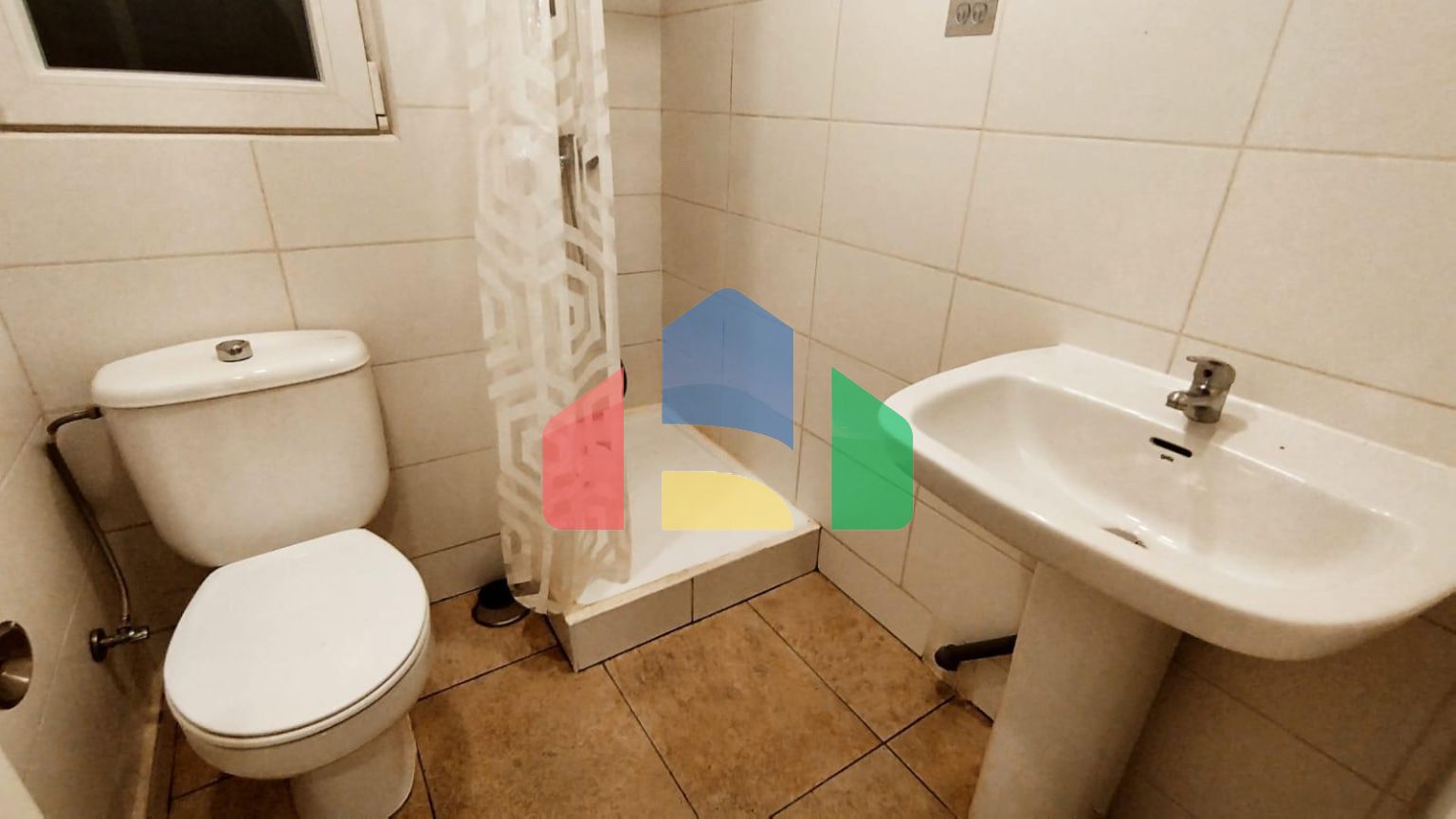 Просторная квартира для ремонта в Аликанте — Район Вирхен-дель-Ремедио