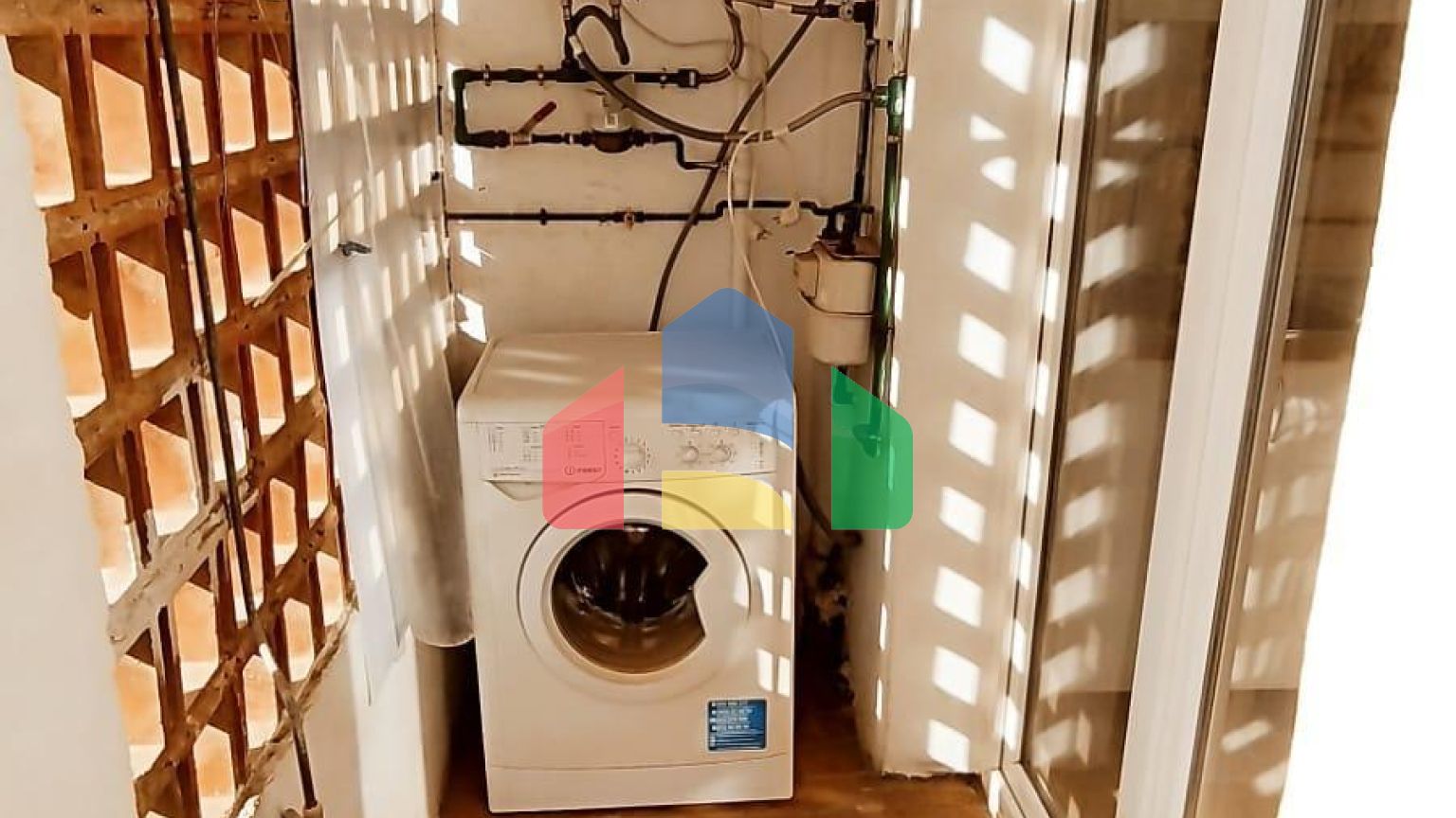 Просторная квартира для ремонта в Аликанте — Район Вирхен-дель-Ремедио