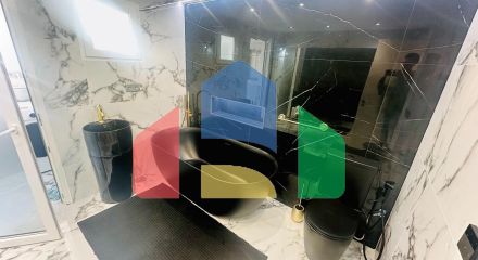 Продаётся стильная и просторная трёхкомнатная квартира в районе Альтазано, Аликанте!