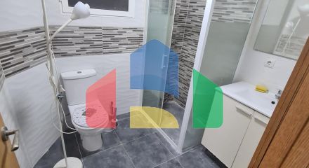 Квартира с тремя спальнями на третьем этаже, готовая к заселению