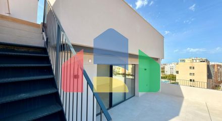 Совершенно новый пентхаус с террасой-солярием и потрясающим видом в TRIDENTE RESIDENCE