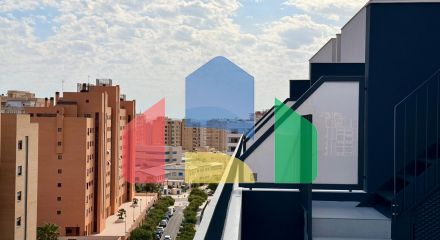 Совершенно новый пентхаус с террасой-солярием и потрясающим видом в TRIDENTE RESIDENCE Совершенно новый пентхаус с террасой-солярием и потрясающим видом в TRIDENTE RESIDENCE